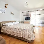 Haus Ana