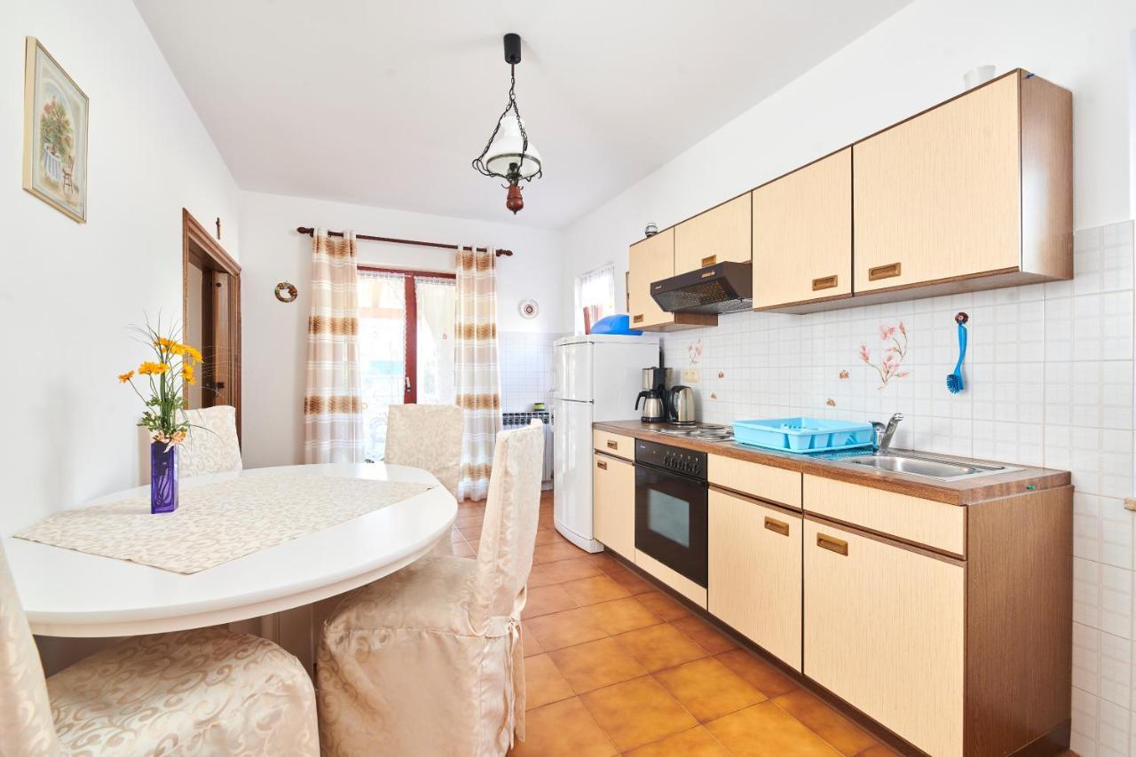 Haus Ana Apartment *